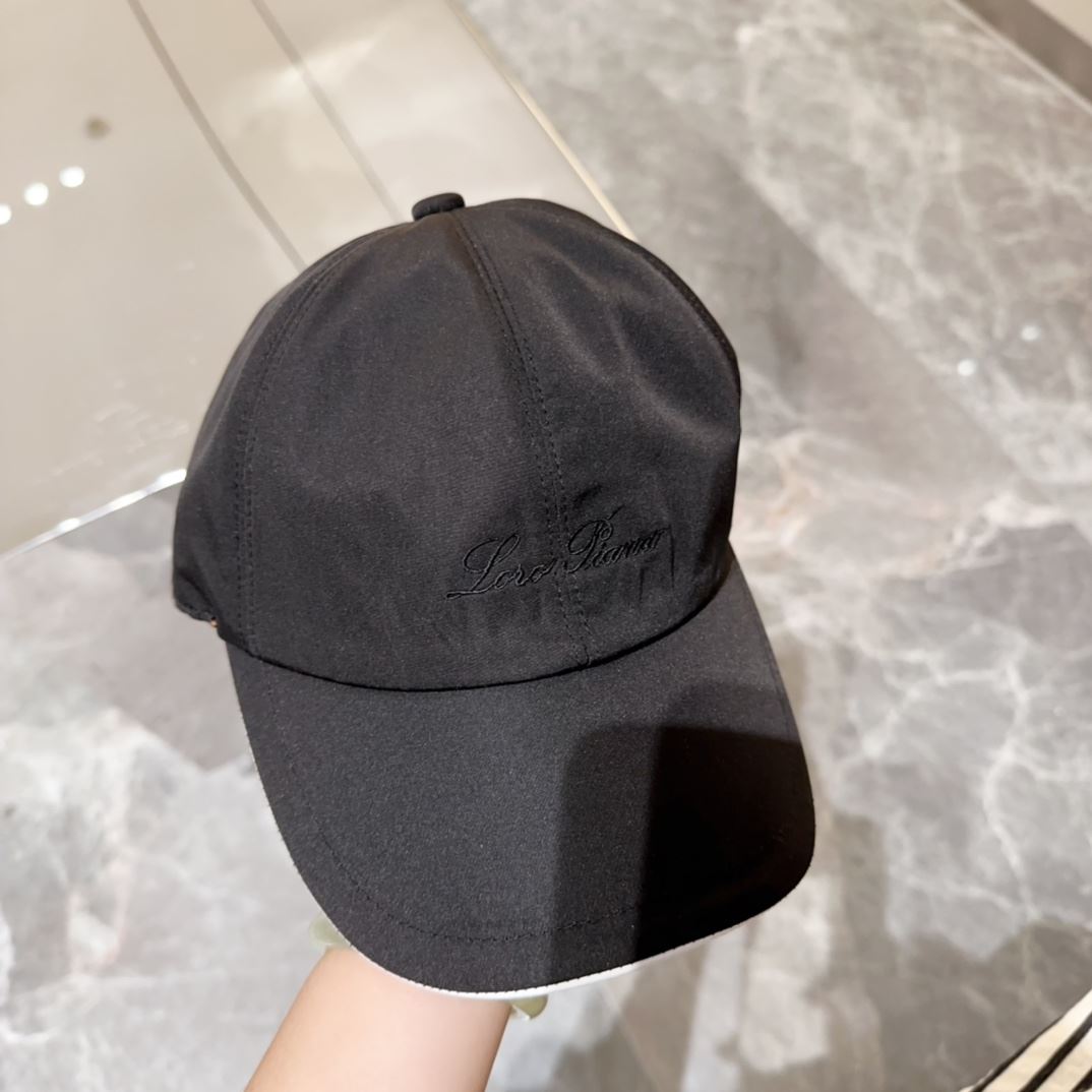 Loro Piana Caps